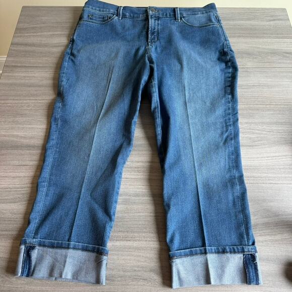 NYDJ Dayla Wide Cuff Capri Jeans 16 Lift Tuck Tummy Control Stretch Denim - Picture 2 of 9